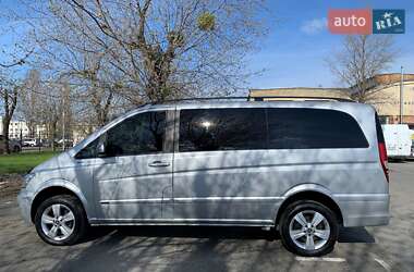 Мінівен Mercedes-Benz Viano 2013 в 