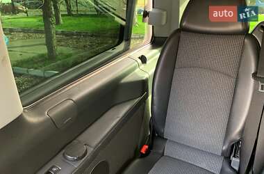Мінівен Mercedes-Benz Viano 2013 в 