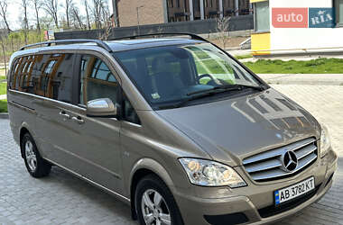 Мінівен Mercedes-Benz Viano 2011 в 