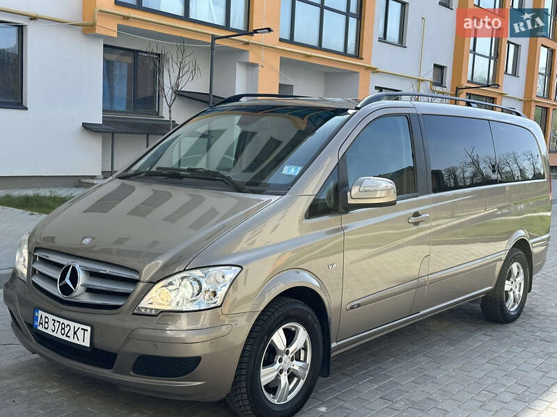 Mercedes-Benz Viano 2011