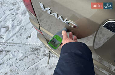 Мінівен Mercedes-Benz Viano 2011 в 