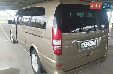Мінівен Mercedes-Benz Viano 2012 в 
