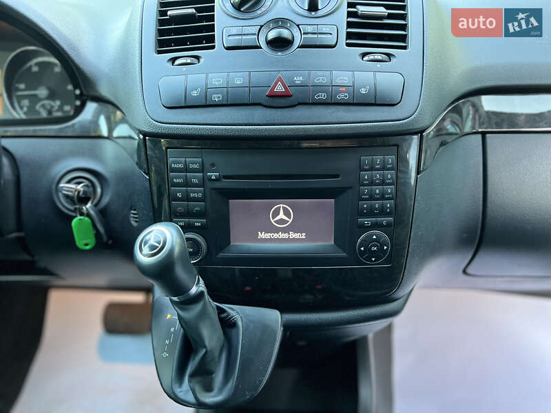 Мінівен Mercedes-Benz Viano 2010 в Чернівцях