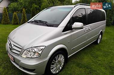 Минивэн Mercedes-Benz Viano 2011 в Кицмани