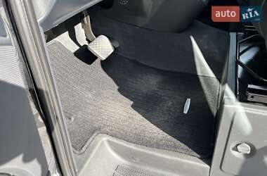 Мінівен Mercedes-Benz Viano 2013 в 