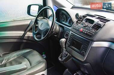 Мінівен Mercedes-Benz Viano 2005 в 