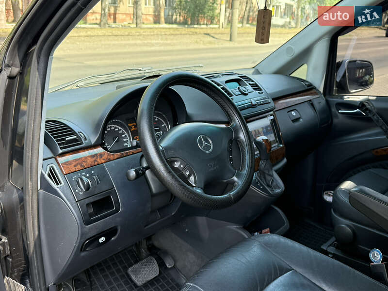 Мінівен Mercedes-Benz Viano 2010 в Одесі
