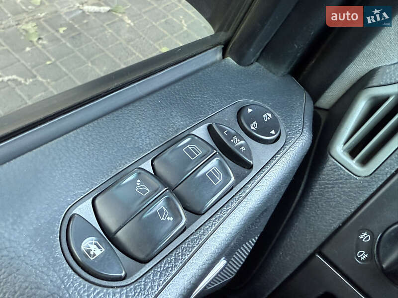 Мінівен Mercedes-Benz Viano 2010 в Одесі