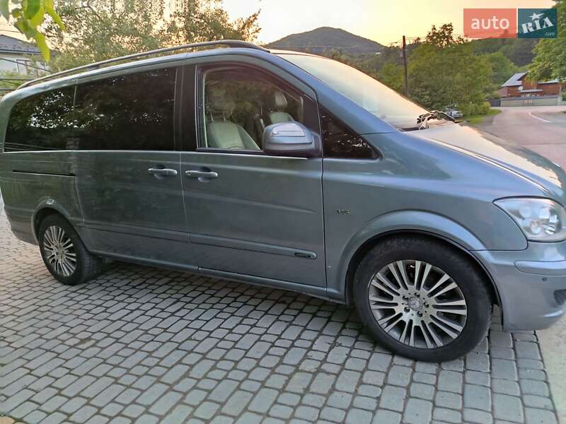 Минивэн Mercedes-Benz Viano 2012 в Косове