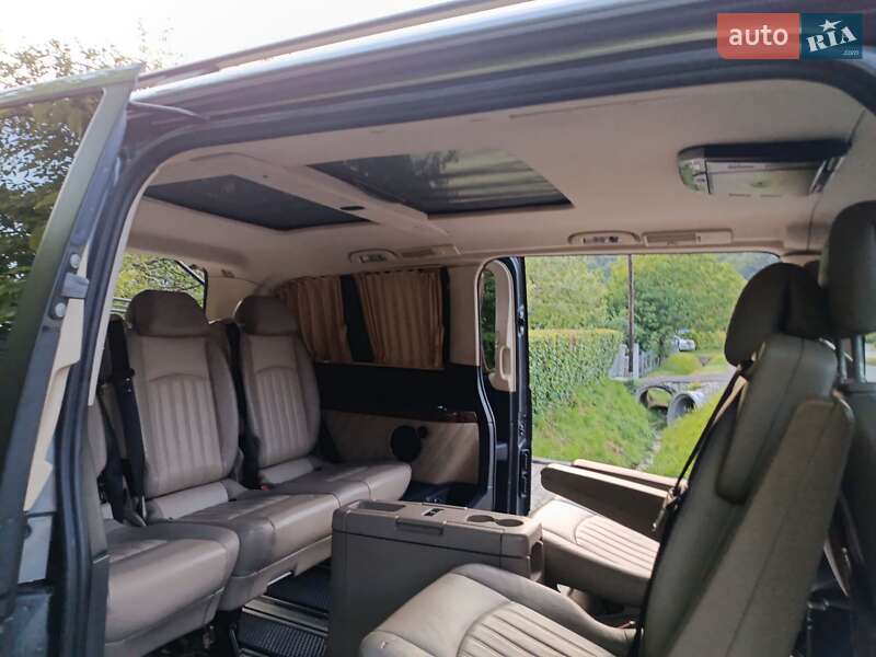 Минивэн Mercedes-Benz Viano 2012 в Косове