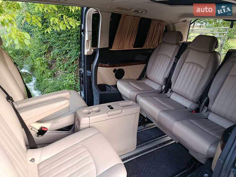 Минивэн Mercedes-Benz Viano 2012 в Косове
