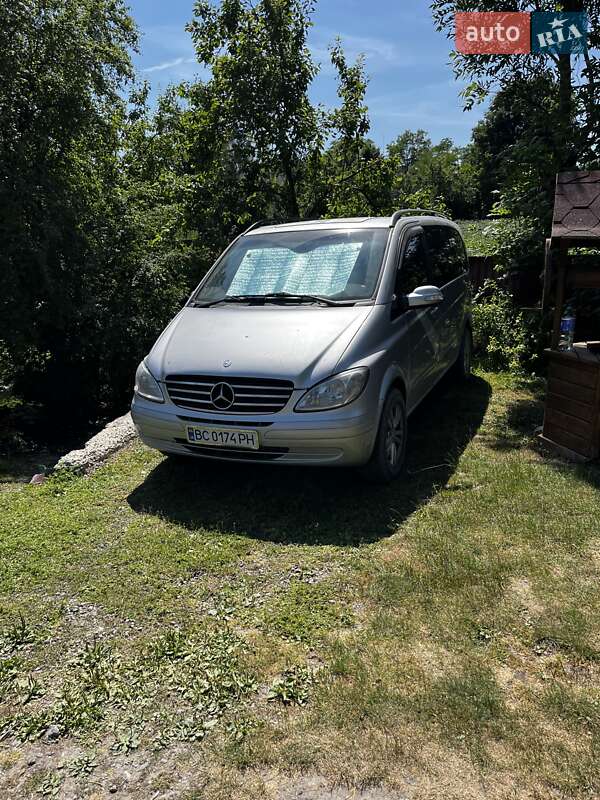 Mercedes-Benz Viano 2003