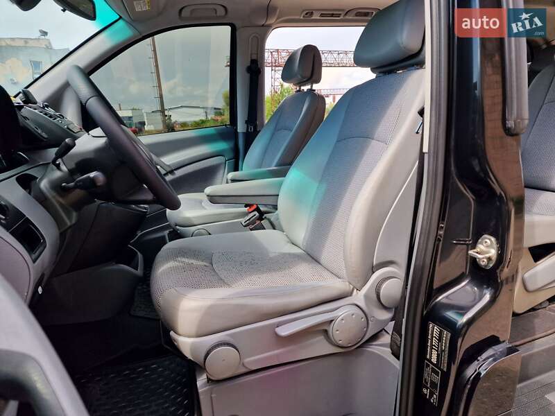 Мінівен Mercedes-Benz Viano 2010 в Рівному