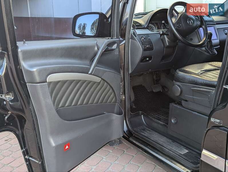 Мінівен Mercedes-Benz Viano 2012 в Львові фото 14 Мінівен Mercedes-Benz Viano 2012 в Львові