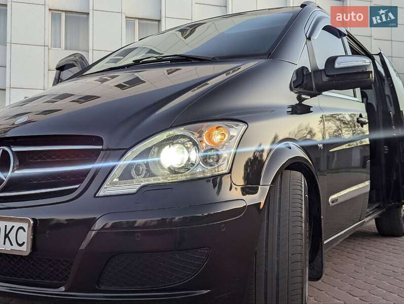 Mercedes-Benz Viano 2012