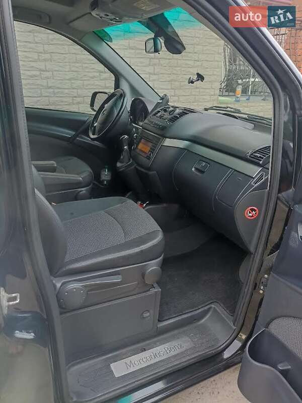 Мінівен Mercedes-Benz Viano 2011 в Львові