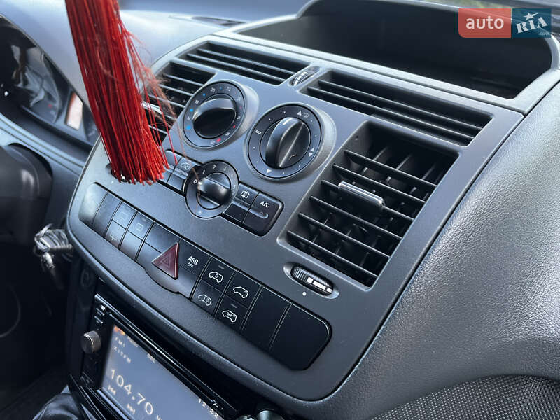 Мінівен Mercedes-Benz Viano 2010 в Чернігові