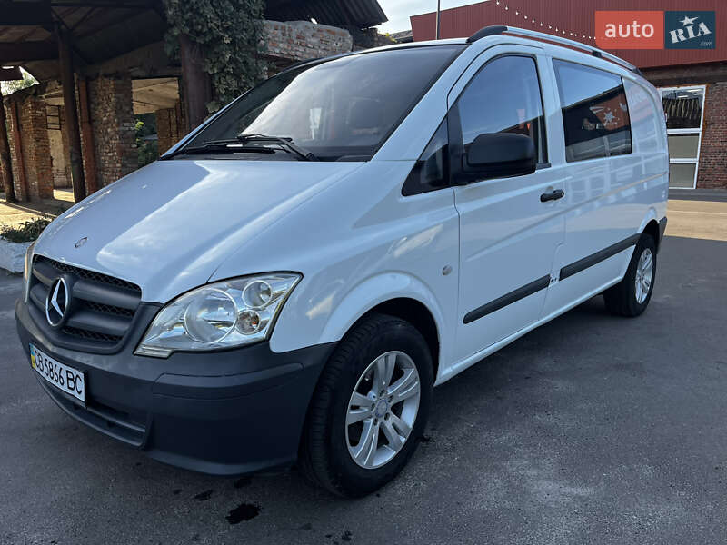 Мінівен Mercedes-Benz Viano 2010 в Чернігові