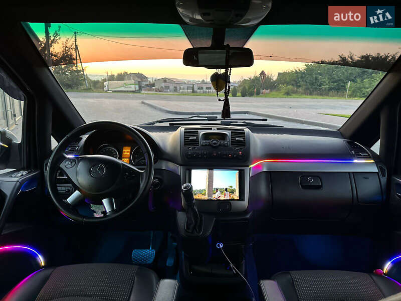 Мінівен Mercedes-Benz Viano 2014 в Львові фото 20 Мінівен Mercedes-Benz Viano 2014 в Львові