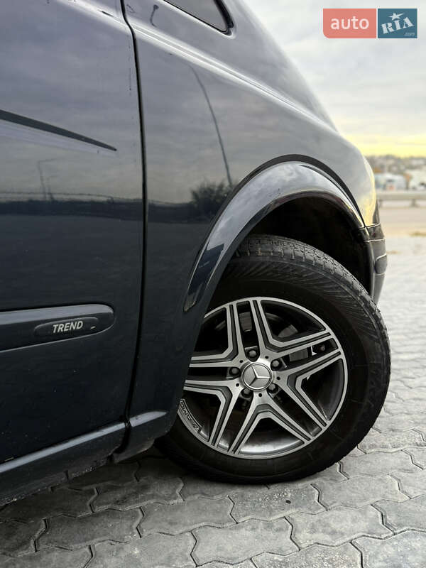 Минивэн Mercedes-Benz Viano 2006 в Черновцах