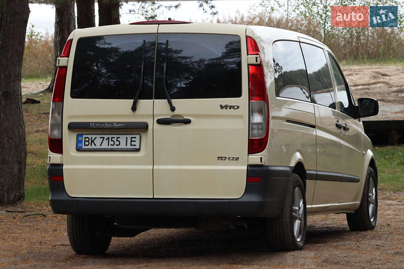 Минивэн Mercedes-Benz Viano 2011 в Рокитном