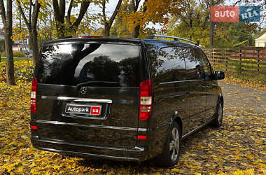 Минивэн Mercedes-Benz Viano 2012 в 