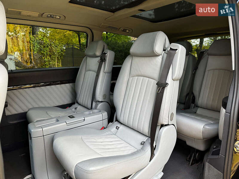 Минивэн Mercedes-Benz Viano 2012 в Киеве фото 24 Минивэн Mercedes-Benz Viano 2012 в Киеве