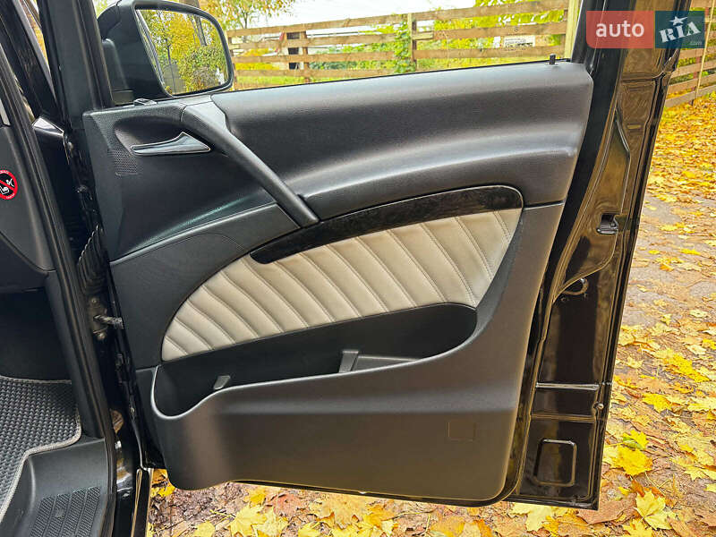 Минивэн Mercedes-Benz Viano 2012 в Киеве фото 34 Минивэн Mercedes-Benz Viano 2012 в Киеве