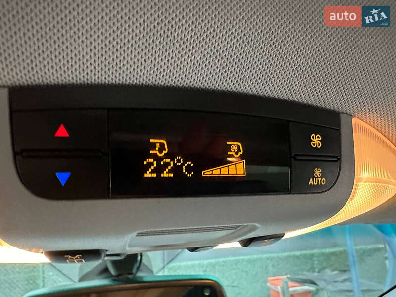 Минивэн Mercedes-Benz Viano 2013 в Киеве фото 14 Минивэн Mercedes-Benz Viano 2013 в Киеве