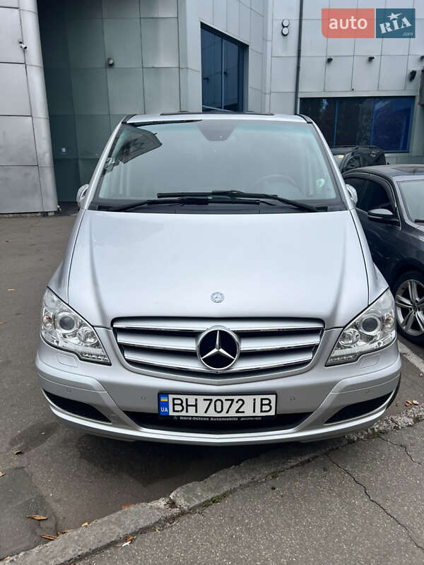 Мінівен Mercedes-Benz Viano 2013 в Одесі