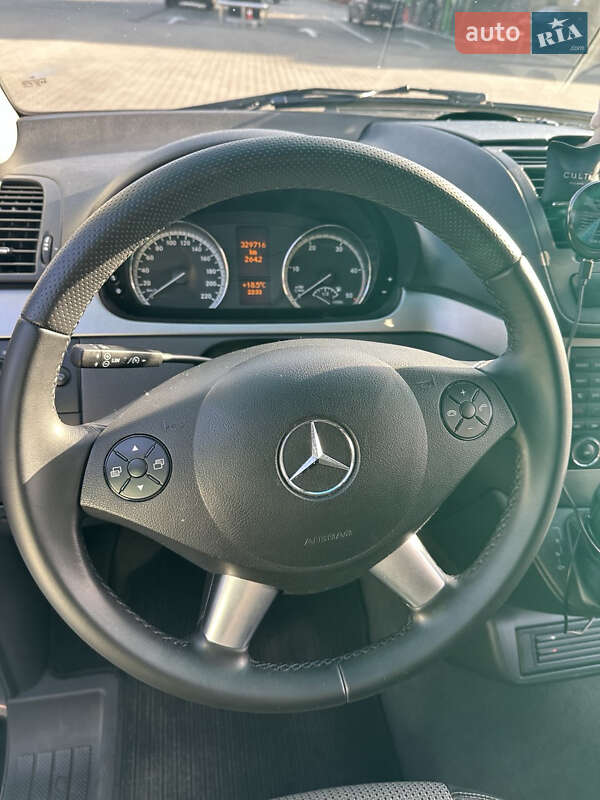 Мінівен Mercedes-Benz Viano 2013 в Києві