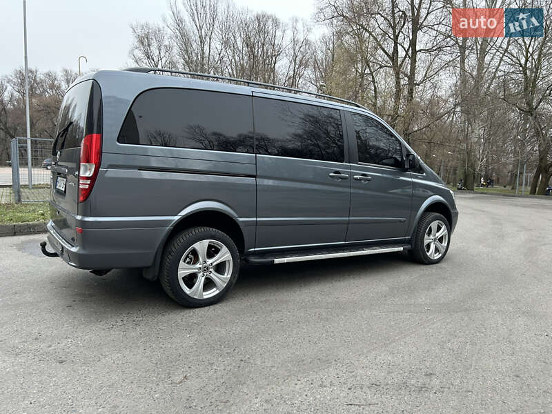 Минивэн Mercedes-Benz Viano 2012 в Сумах