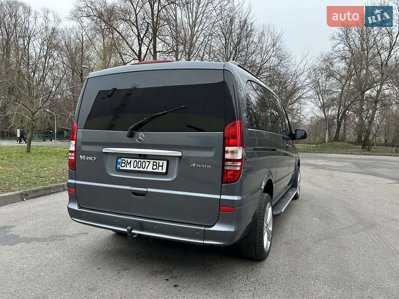 Минивэн Mercedes-Benz Viano 2012 в Сумах