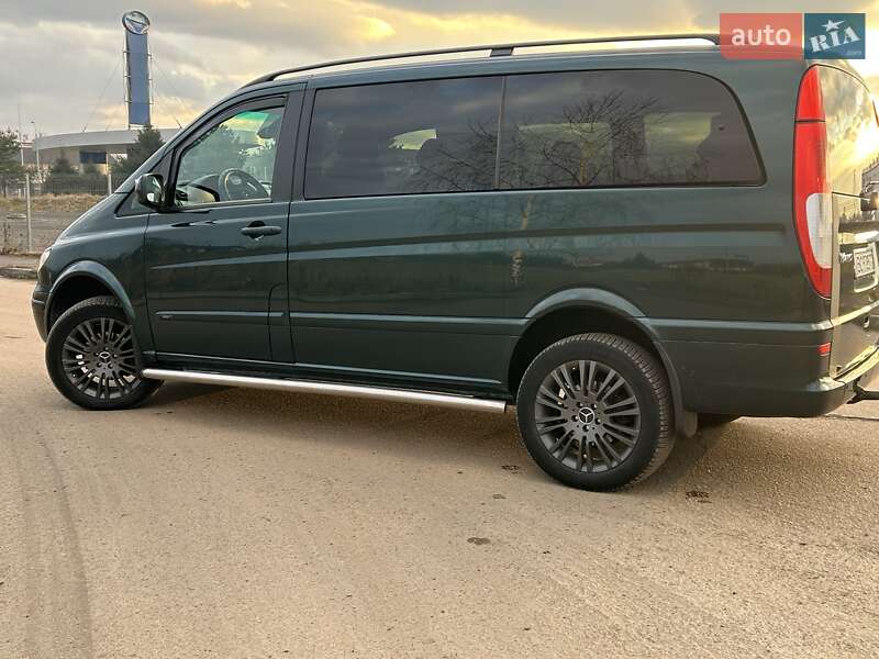Мінівен Mercedes-Benz Viano 2009 в Долині