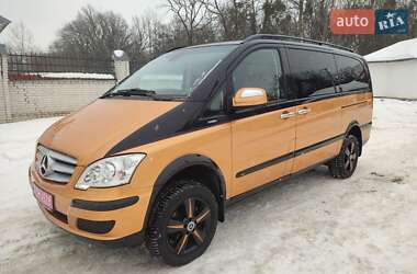 Минивэн Mercedes-Benz Viano 2011 в Стрые