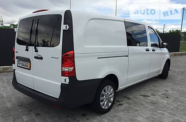 Грузопассажирский фургон Mercedes-Benz Vito 2016 в Ивано-Франковске