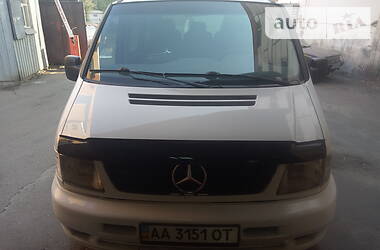 Вантажопасажирський фургон Mercedes-Benz Vito 2000 в Києві