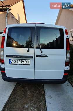 Грузопассажирский фургон Mercedes-Benz Vito 2005 в 