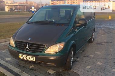 Вантажопасажирський фургон Mercedes-Benz Vito 2004 в 