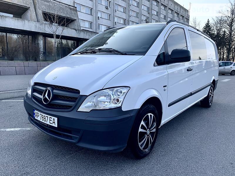 Вантажопасажирський фургон Mercedes-Benz Vito 2013 в 