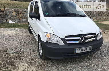 Вантажопасажирський фургон Mercedes-Benz Vito 2011 в 
