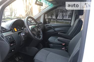 Мінівен Mercedes-Benz Vito 2010 в 