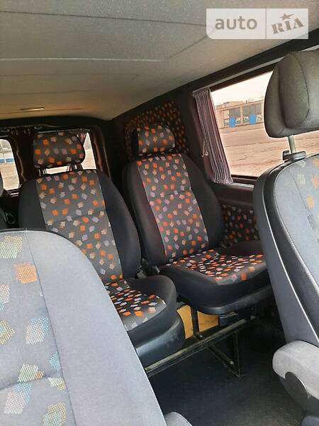Вантажопасажирський фургон Mercedes-Benz Vito 2006 в Ладижині