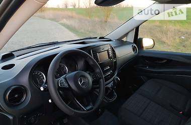 Вантажопасажирський фургон Mercedes-Benz Vito 2016 в 