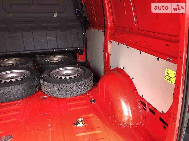 Вантажопасажирський фургон Mercedes-Benz Vito 2015 в Луцьку