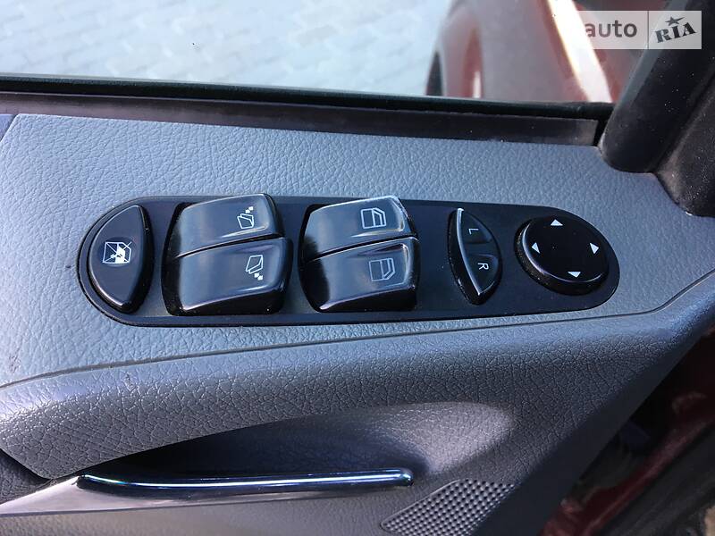 Мінівен Mercedes-Benz Vito 2005 в Львові