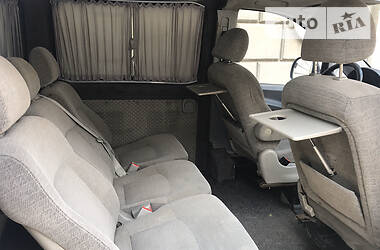 Вантажопасажирський фургон Mercedes-Benz Vito 2005 в 