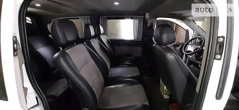 Мінівен Mercedes-Benz Vito 2005 в Чернівцях