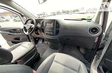 Вантажопасажирський фургон Mercedes-Benz Vito 2017 в 