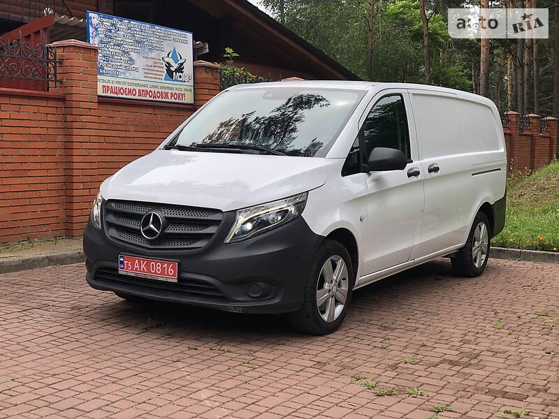 Вантажопасажирський фургон Mercedes-Benz Vito 2016 в 